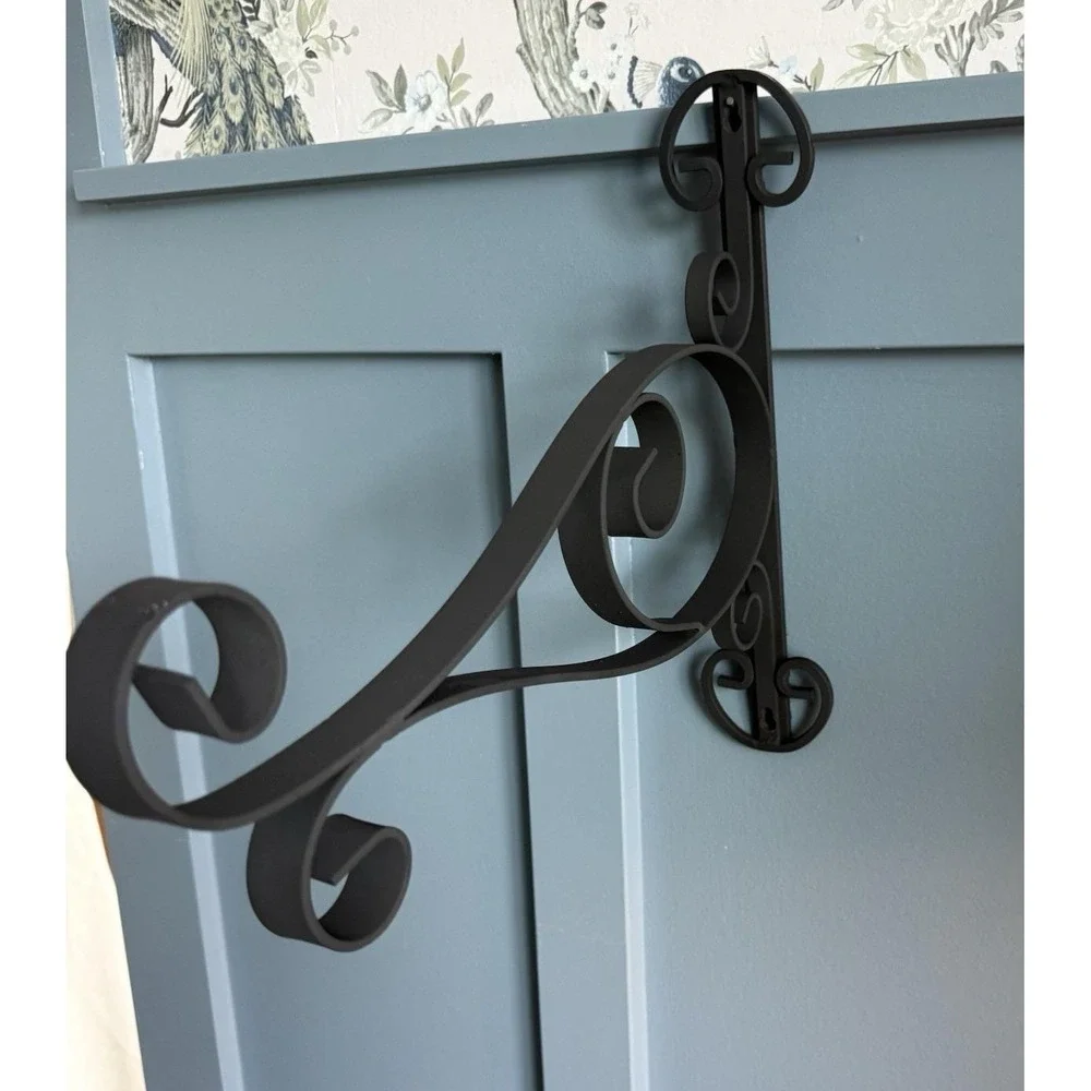 Vintage Wrought Iron Plant Hanger Wall Bracket 15